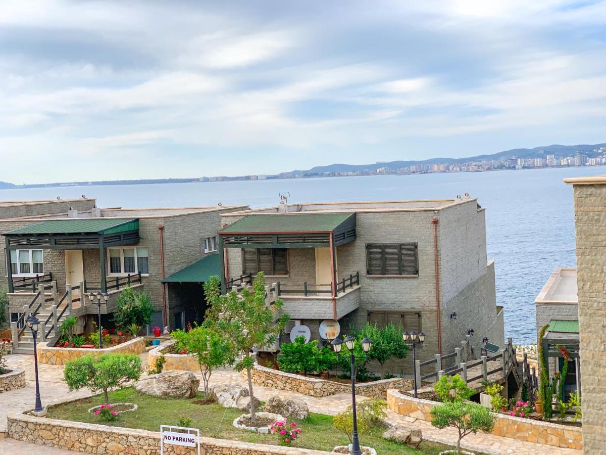 Aqua Holiday Apartments Vlorë Exteriör bild