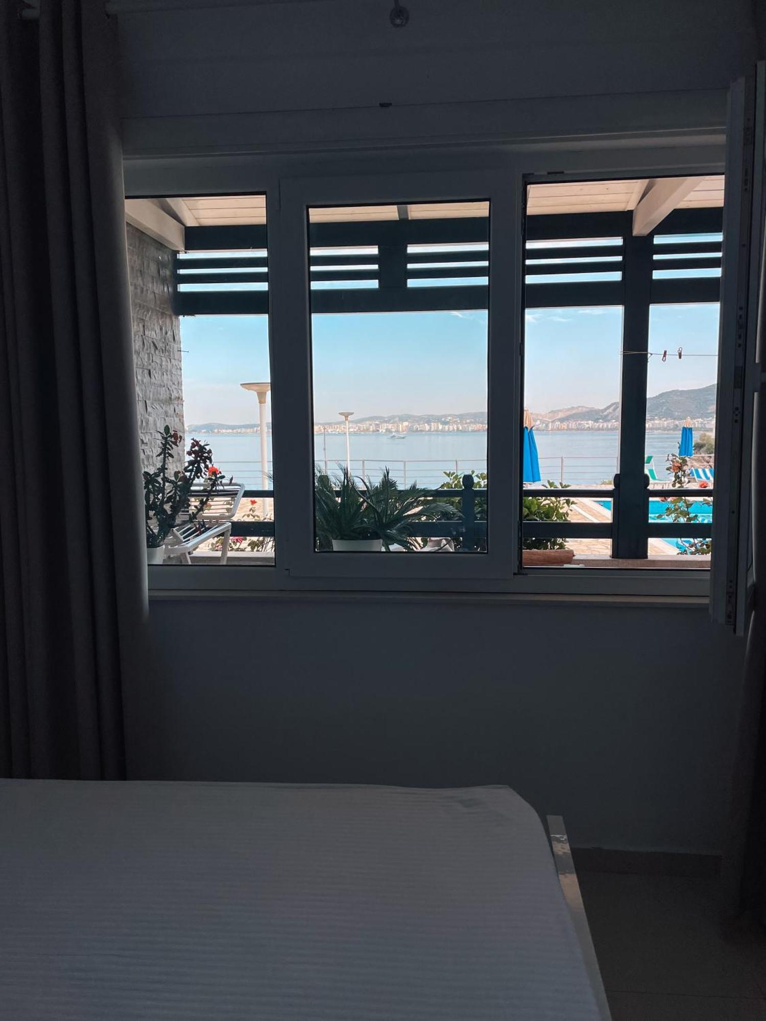 Aqua Holiday Apartments Vlorë Exteriör bild