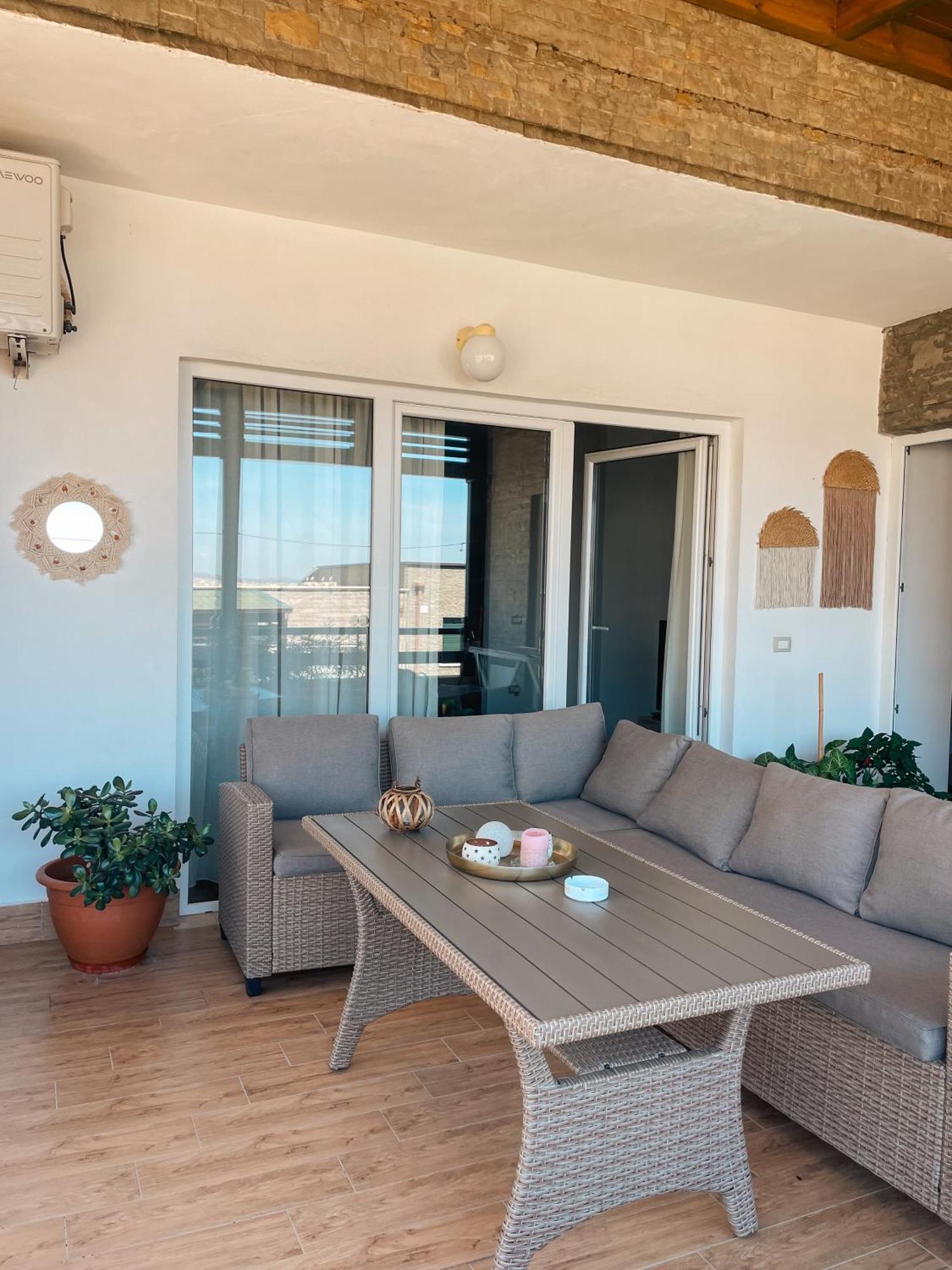 Aqua Holiday Apartments Vlorë Exteriör bild